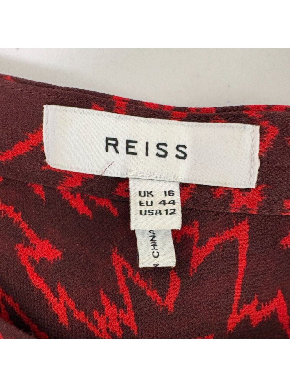 Reiss Pippa Ruffled Zig Zag Printed Blouse Womens 12 Red Semi-Sheer Top - Picture 5 of 12